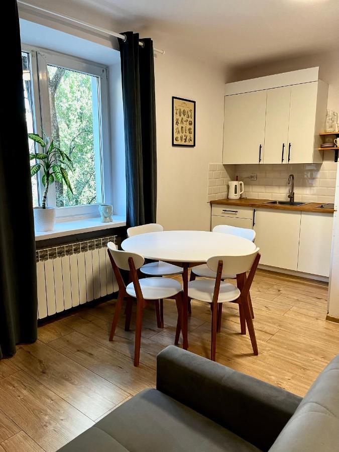 Apartment Ohmyhome - Hala Mirowska